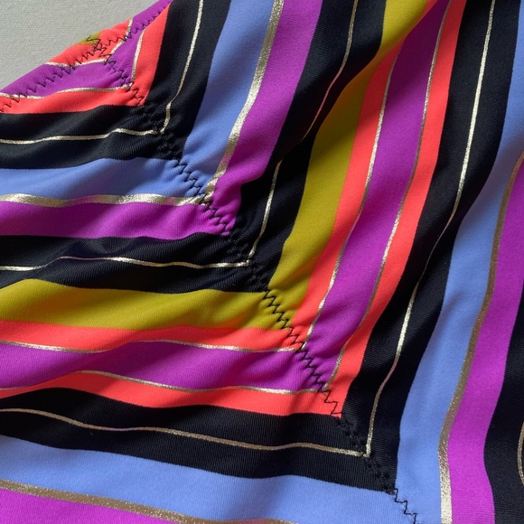 🩷Victoria's Secret Striped bikini bottoms purple - Picture 5 of 6